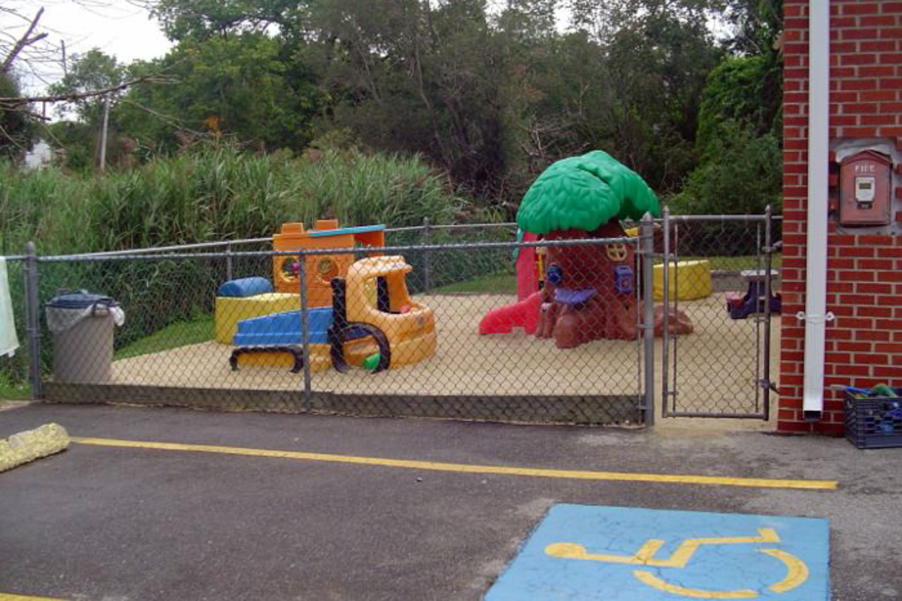 Our infants explore the neighborhood while safely in our buggy. Canopied play areas, which include exersaucers, activity centers and bouncy seats, also offer our babies refreshing outdoor fun. Shaded picnic tables offer toddlers the opportunity for table play.</p>
<p>